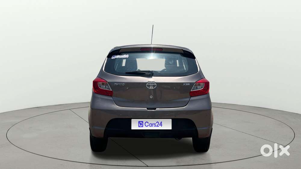 Tata Tiago 1.2 Revotron Xza, 2018, Petrol