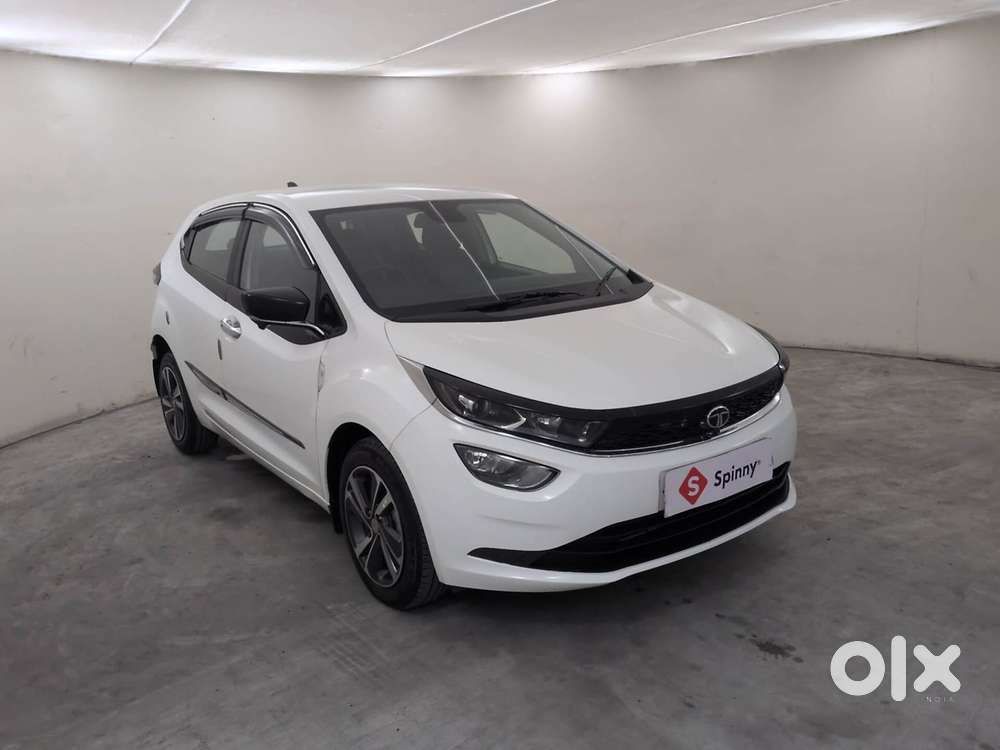 Tata Altroz Xza Petrol, 2025, Petrol