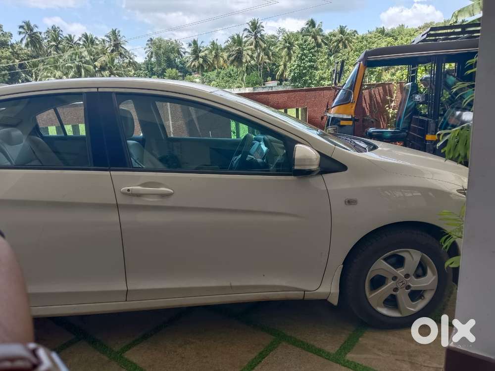 Honda City V At Exclusive, 2016, Petrol