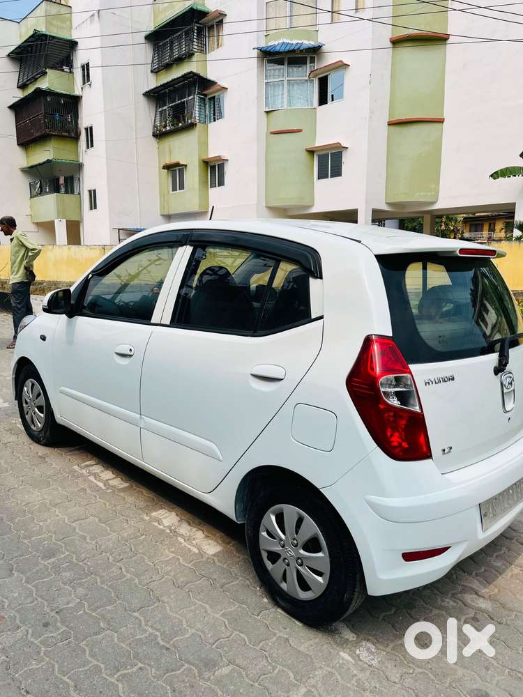 Hyundai I10 Sportz, 2012, Petrol