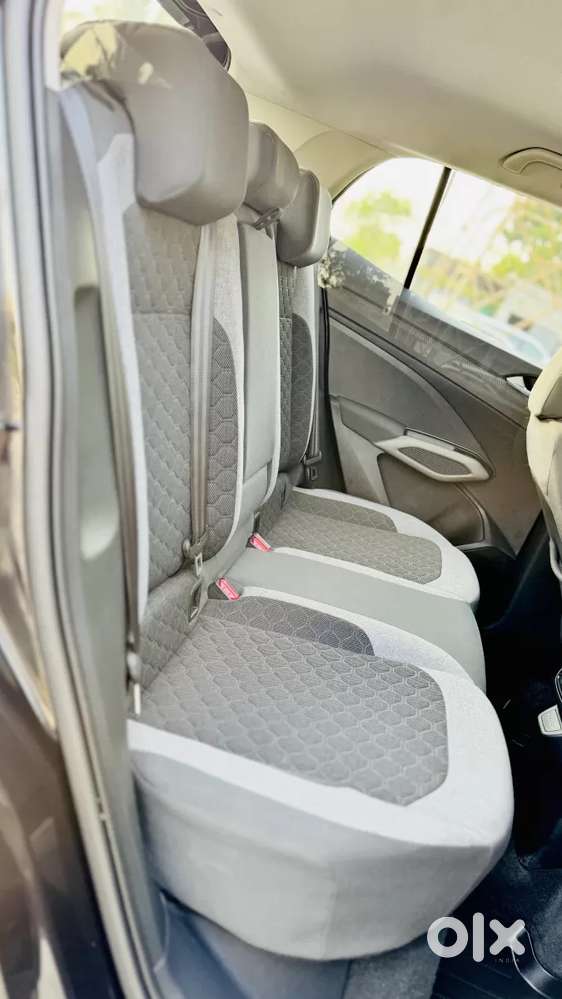 Skoda Kylaq Signature Plus At, 2025, Petrol
