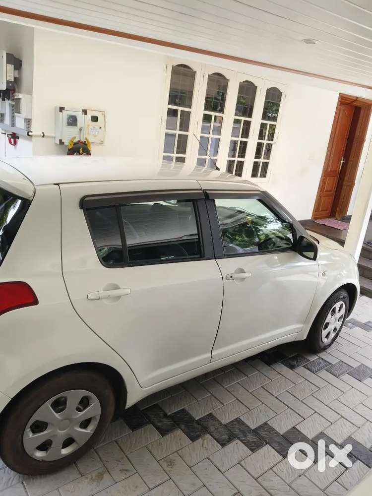 Swift 1.2 Lxi Petrol 2nd Owner 2010