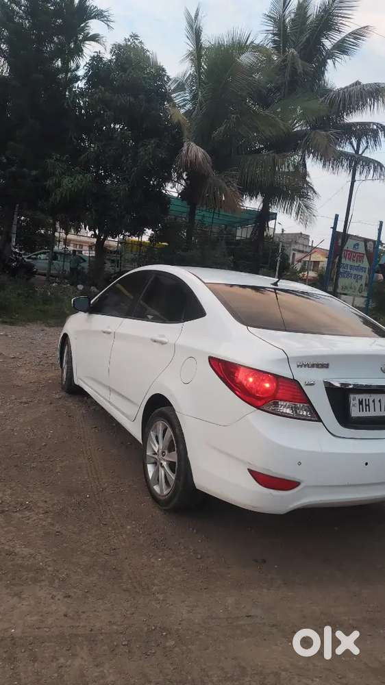 Hyundai Verna 2011 Diesel 150000 Km Driven