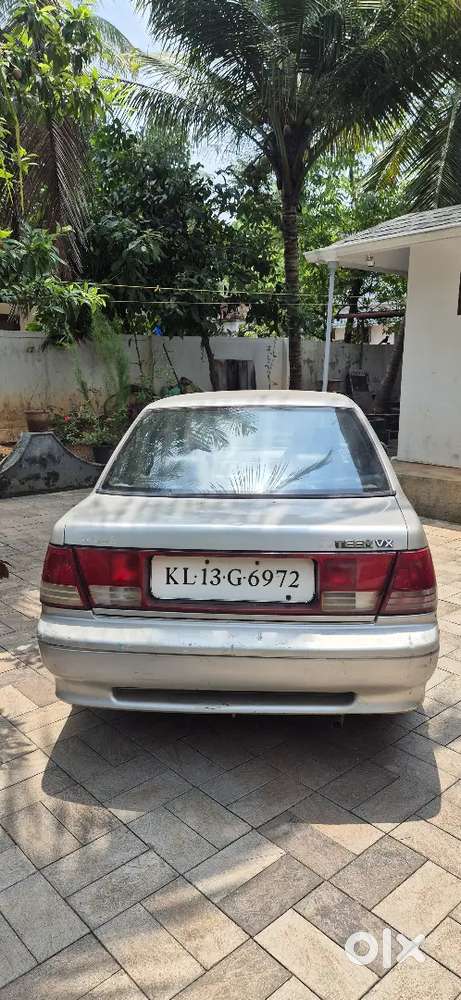 Maruti Suzuki Esteem 2001