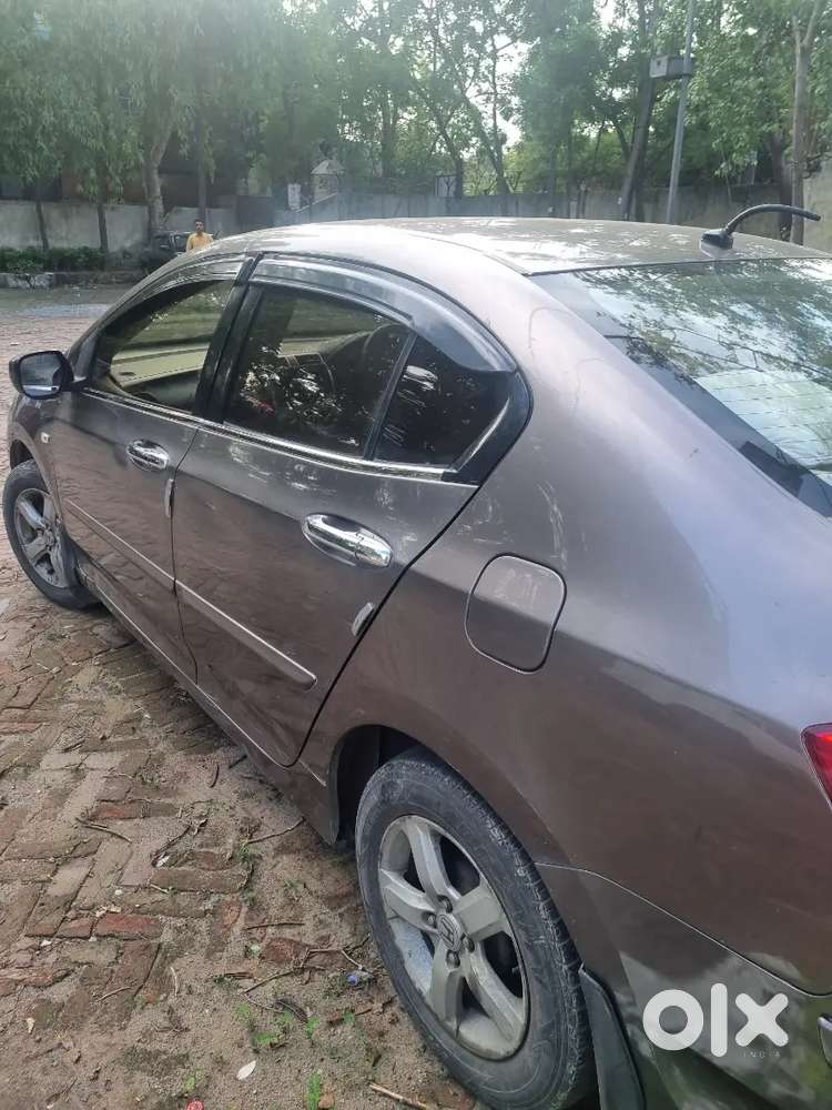 Honda City Zx 2012 Cng & Hybrids 82000 Km Driven
