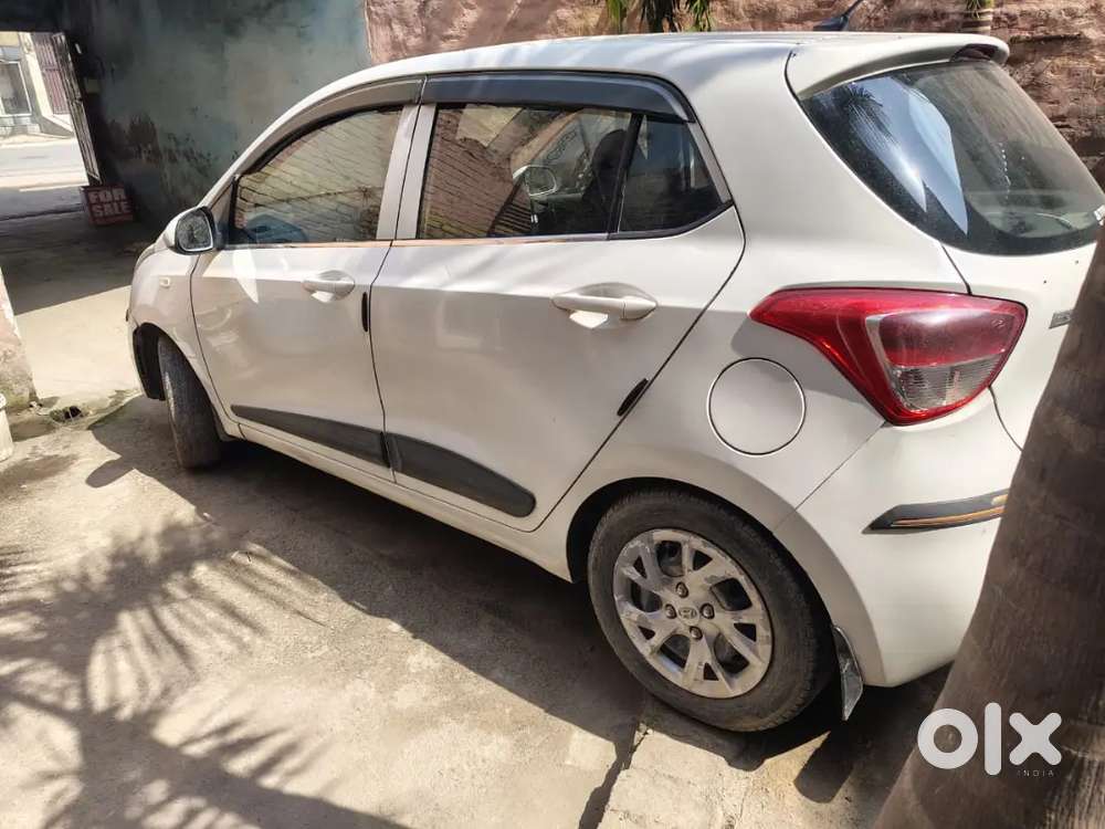 Hyundai Grand I10 2018 Diesel 80000 Km Driven