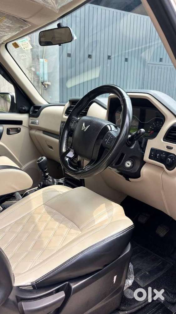 Mahindra Scorpio Classic, 2025, Diesel