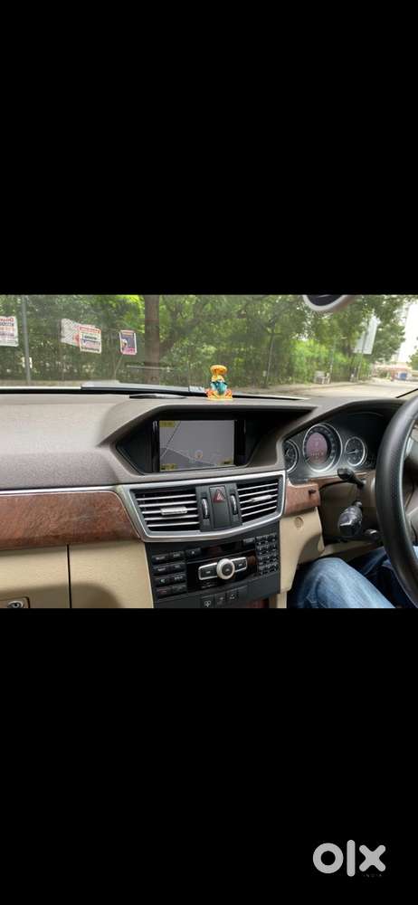 Mercedes-benz E-class 2012