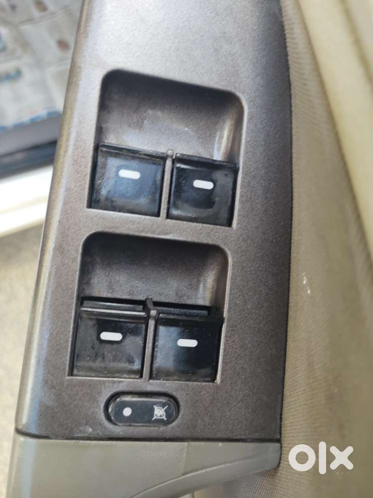 Tata Indica Vista Aura Plus 1.3 Quadrajet, 2010, Diesel