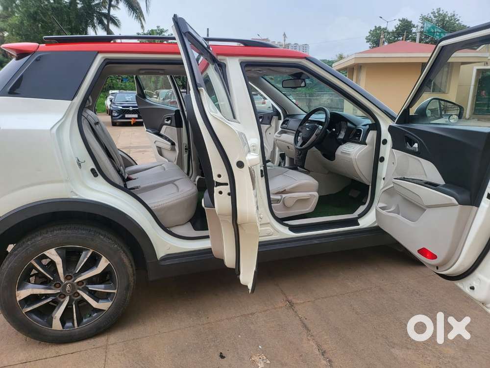 Mahindra Xuv300 W8 Option Dual Tone Diesel, 2020, Diesel