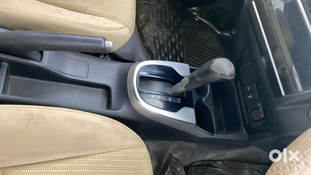 Honda Jazz 1.2 V At I Vtec, 2016, Petrol