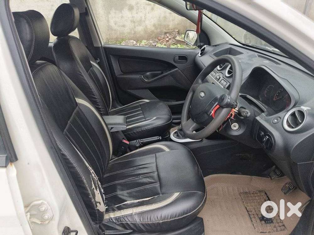 Ford Figo Diesel Titanium, 2012