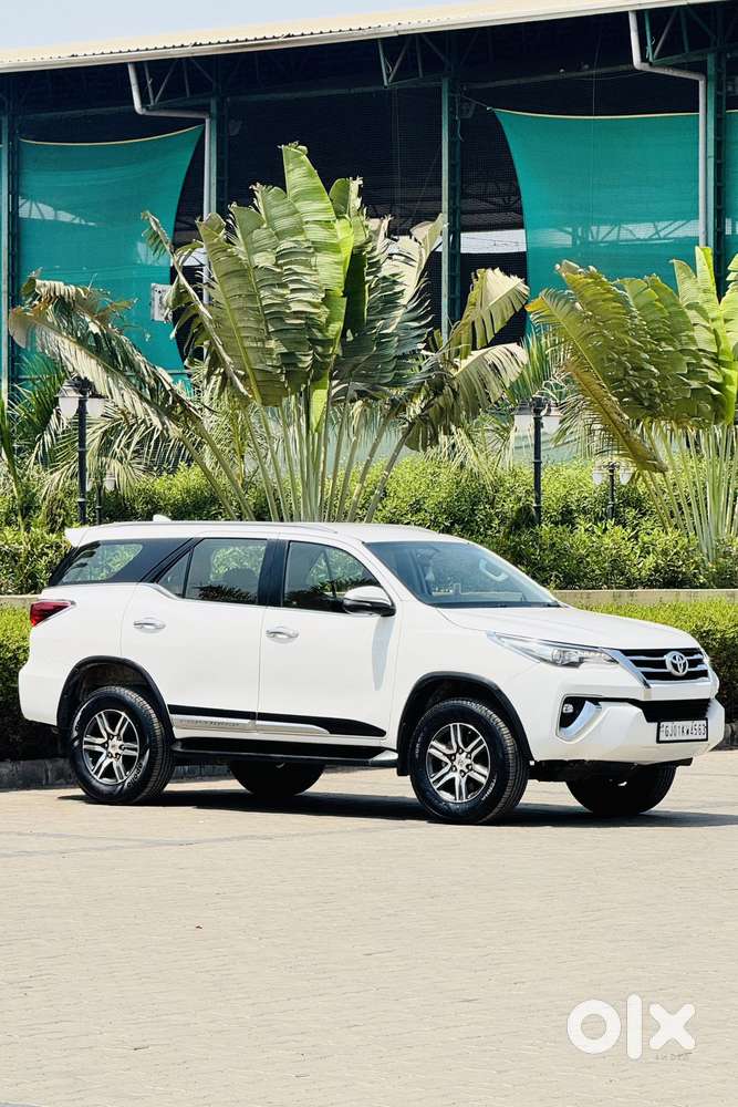 Toyota Fortuner 4x2 At 2.8 Diesel, 2019, Diesel