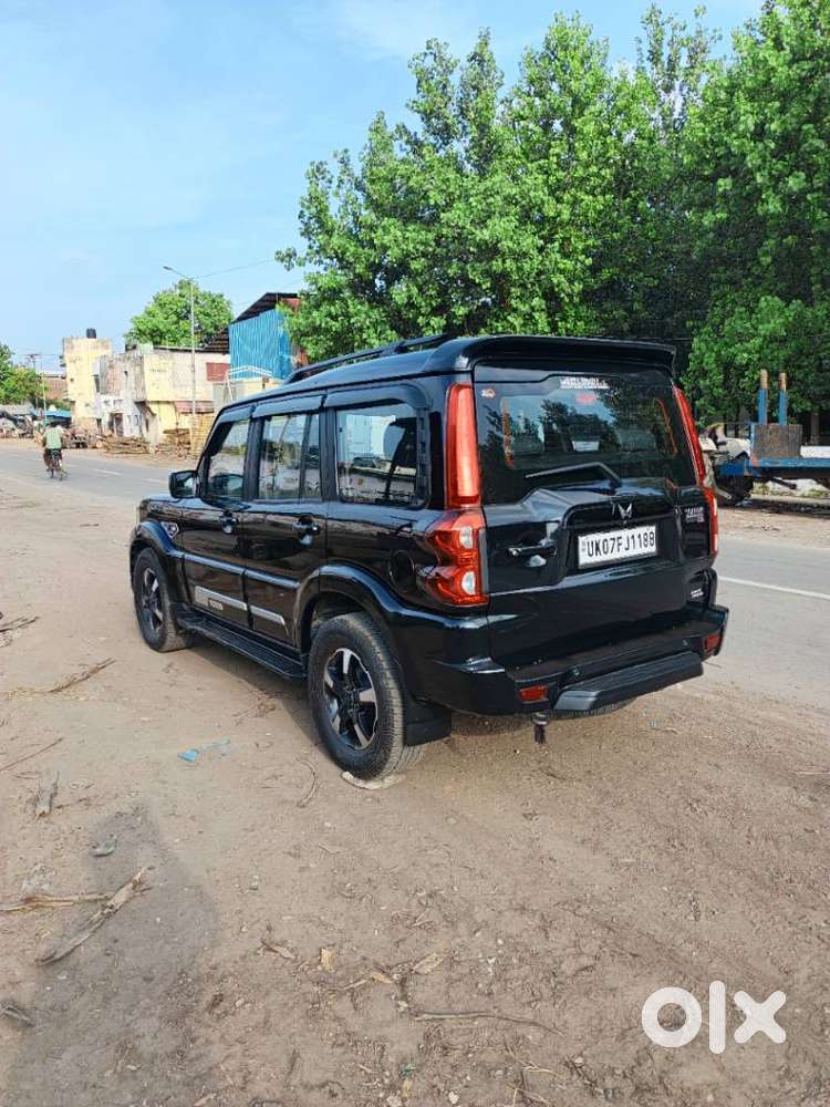 Mahindra Scorpio Classic 2.2 S 11 Mt 7 Cc, 2023, Diesel