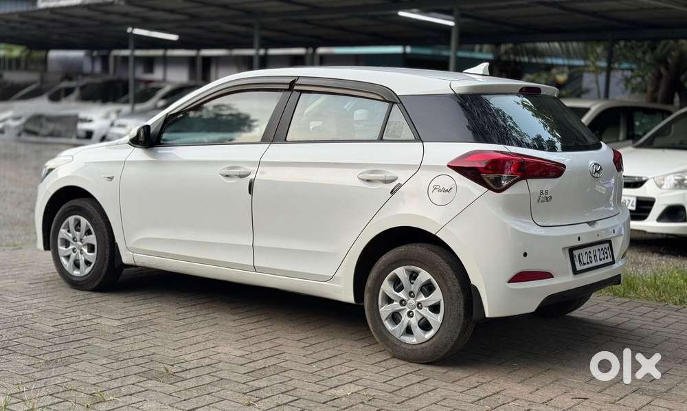 Hyundai I20 Magna 1.2 Vtvt, 2017, Petrol