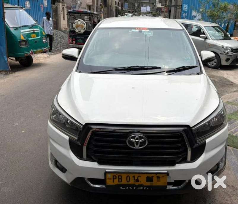 Toyota Innova Crysta 2.4 G Mt 7 Str, 2020, Diesel