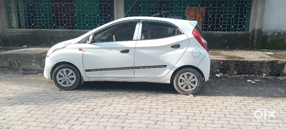 Hyundai Eon Magna 2016