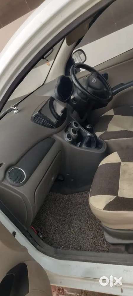 Hyundai I10 Magna 2010 Variant Hybrid