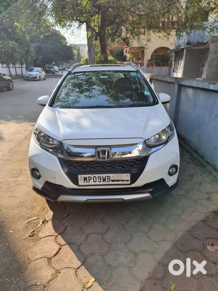 17/19 Honda Wr-v 1.2 Vx Petrol Top Model With Sunroof