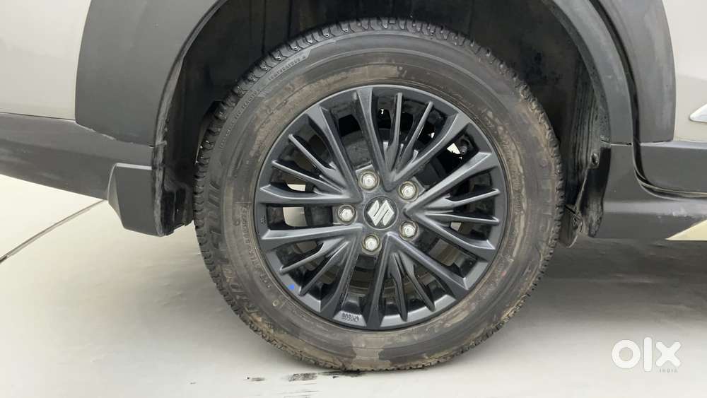 Maruti Suzuki Xl6 1.5 Alpha At, 2021, Petrol