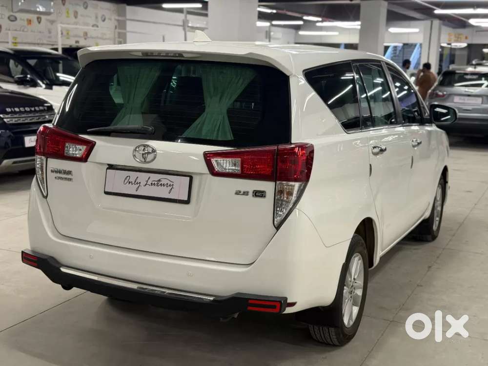 Toyota Innova Crysta 2.8 Gx At 7 Str, 2016, Diesel