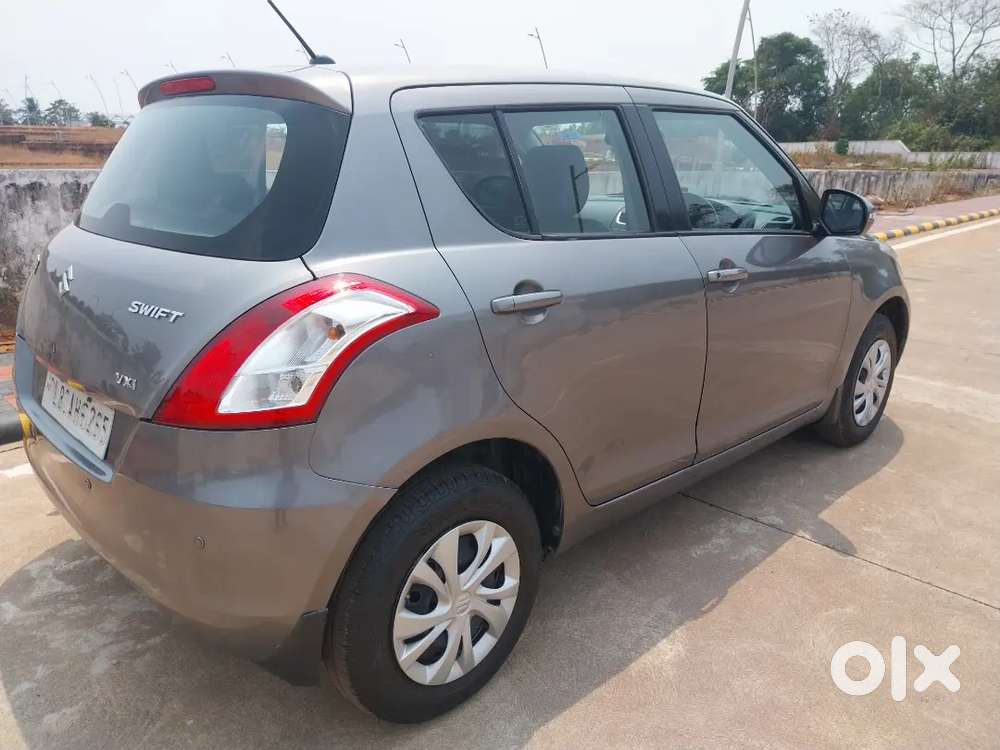 Maruti Suzuki Swift 2015 Petrol Only 54000 Km Driven