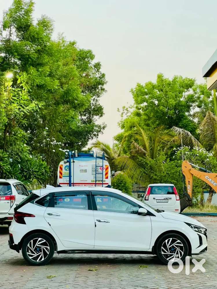 Hyundai New I20 2024 Petrol 26000 Km Driven