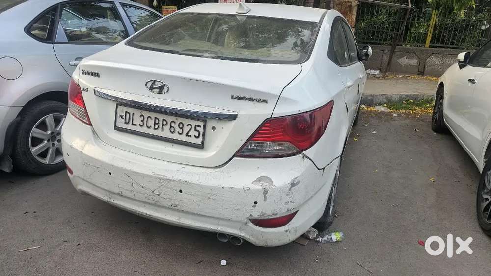 Hyundai Verna 2012