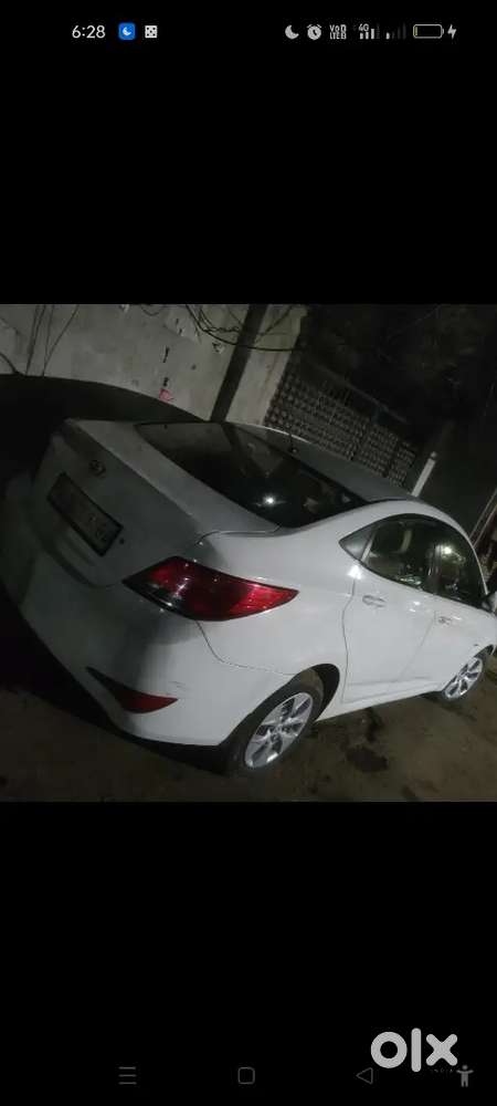 Hyundai Verna 2016 Diesel 98425 Km Driven