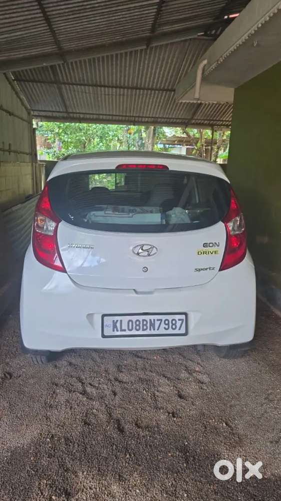 Hyundai Eon Sportz 2017