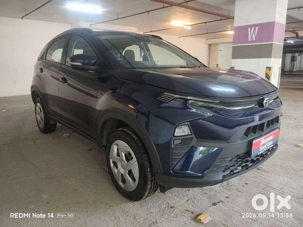 Tata Nexon Pure Plus (s) Petrol Amt, 2025, Petrol