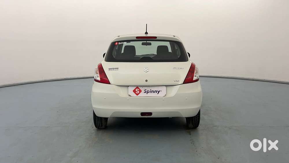 Maruti Suzuki Swift Vxi Optional, 2017, Petrol