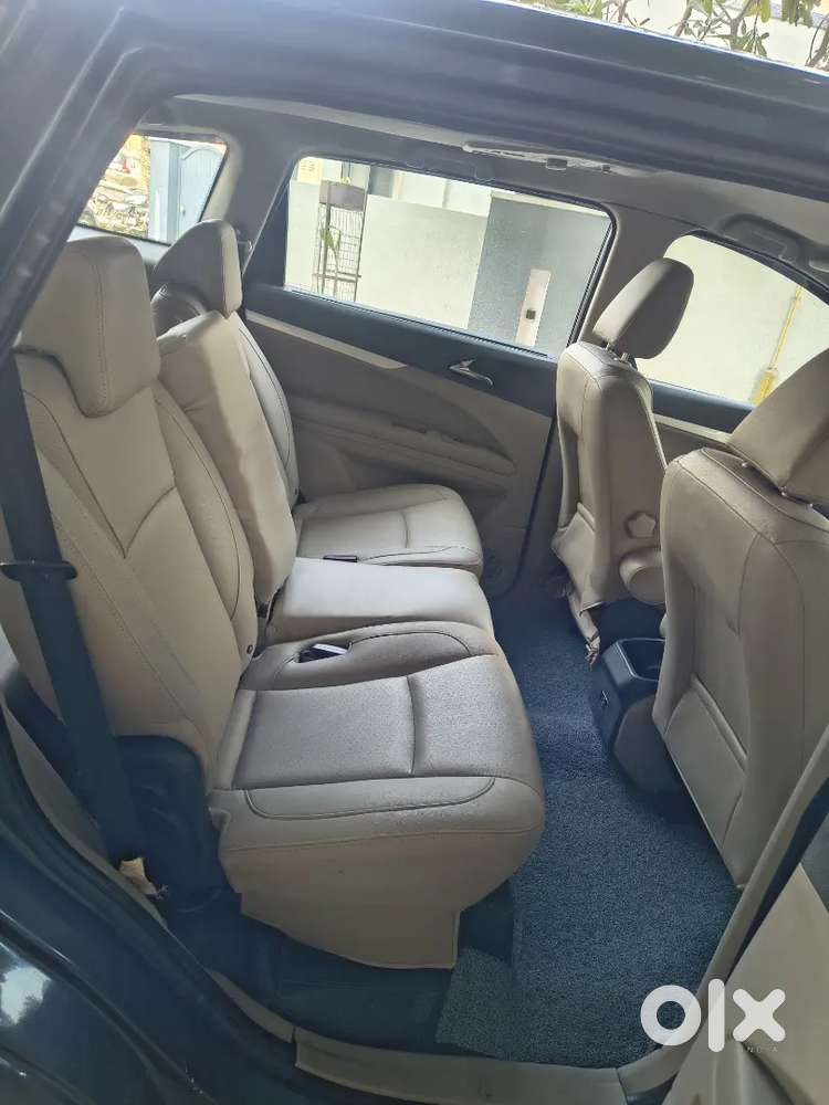 Good Candisan Ghargharav Gadi Che.