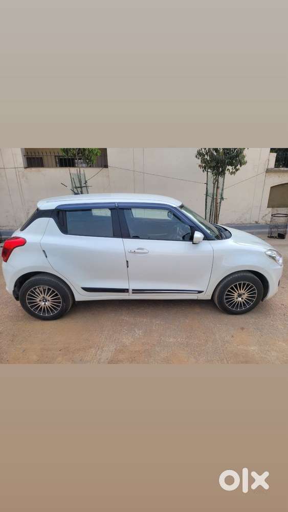 Maruti Suzuki Swift Amt Zxi Plus, 2020, Petrol