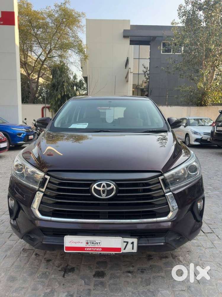Toyota Innova Crysta 2.7 V, 2021, Diesel