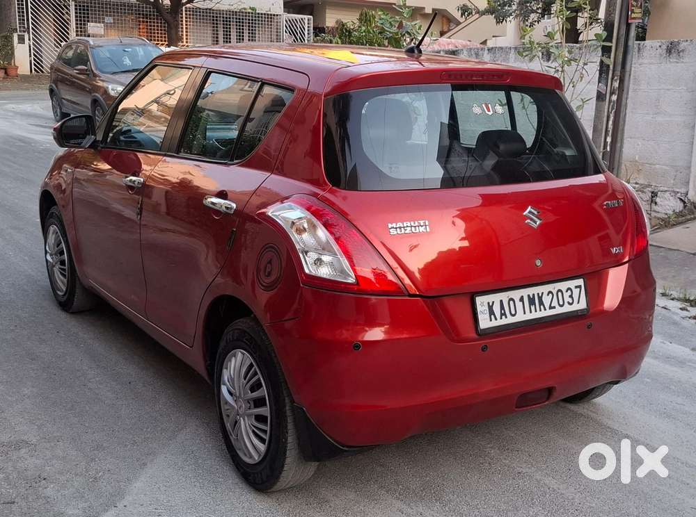 Maruti Suzuki Swift 2011-2014 Vxi, 2013, Petrol