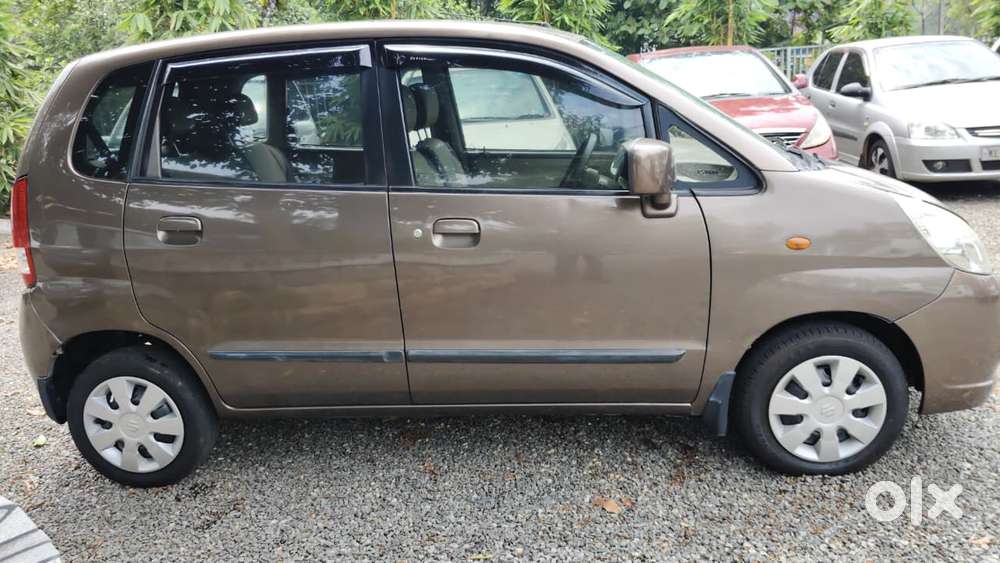 Maruti Suzuki Estilo Vxi, 2011, Petrol