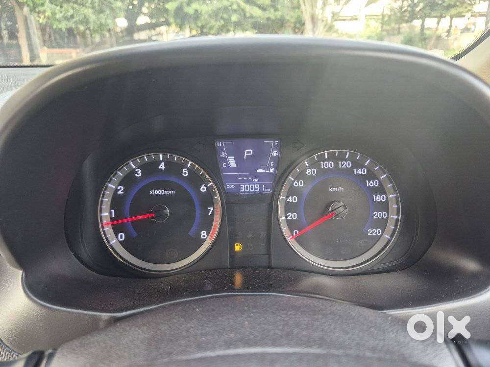 Hyundai Verna, 2016, Petrol