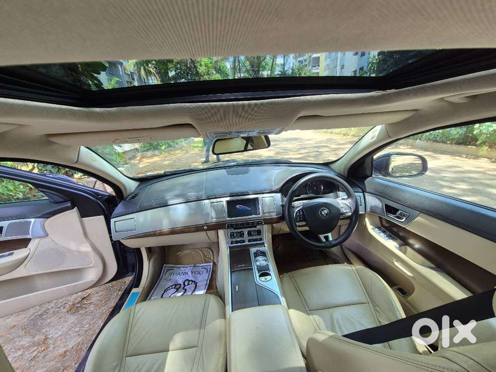 Jaguar Xf (2.2 Luxury)