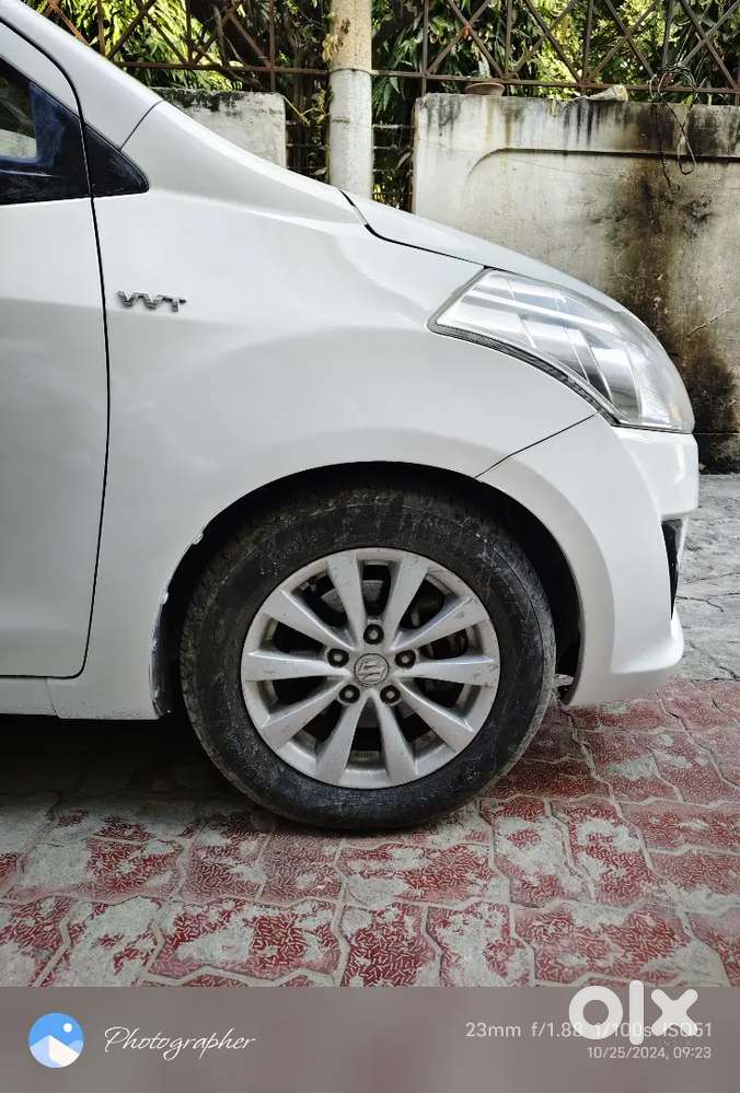 Maruti Suzuki Ertiga 2014 Petrol 72000 Km Driven Original Meter Riding