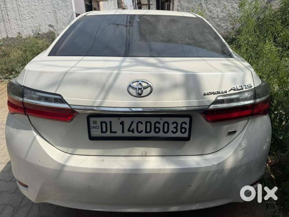 Toyota Corolla Altis 2018 Cng & Hybrids Well Maintained