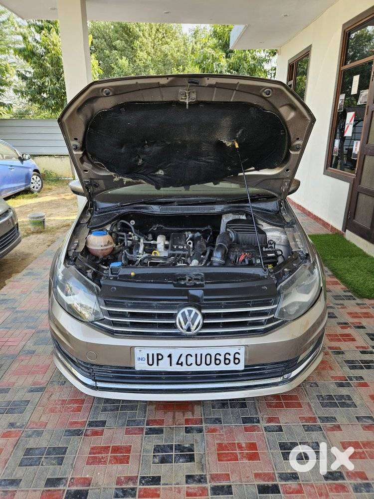 Volkswagen Vento 1.2 Tsi Highline At, 2016, Petrol