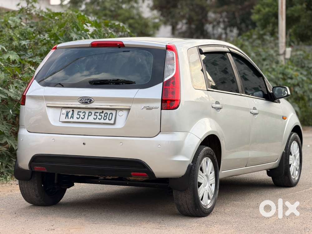 Ford Figo 2010 Petrol 94000 Km Driven