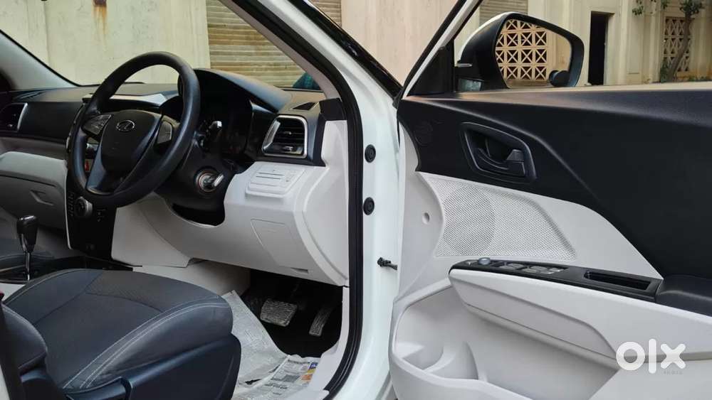 Mahindra Xuv300 W6 Amt Diesel, 2020, Diesel