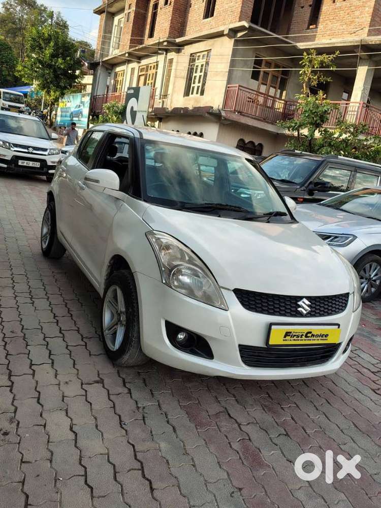 Maruti Suzuki Swift Vxi + Manual, 2016, Petrol