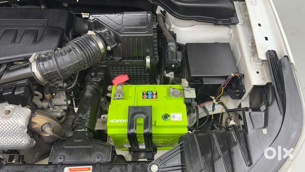 Mahindra Xuv300 W6, 2023, Petrol