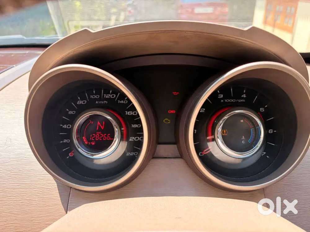 Mahindra Xuv500 Diesel 2012