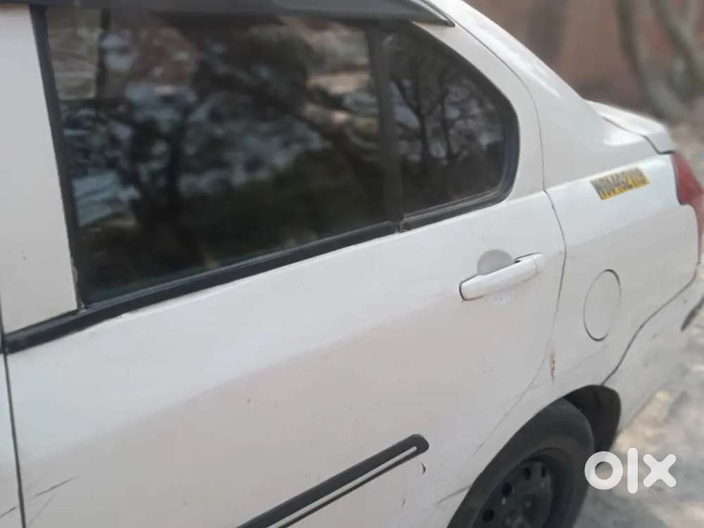 Commercial Maruti Suzuki Swift Dzire 2015 Diesel Good Condition