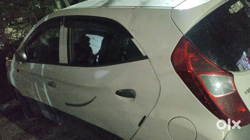Hyundai Eon Magna Petrol 2012