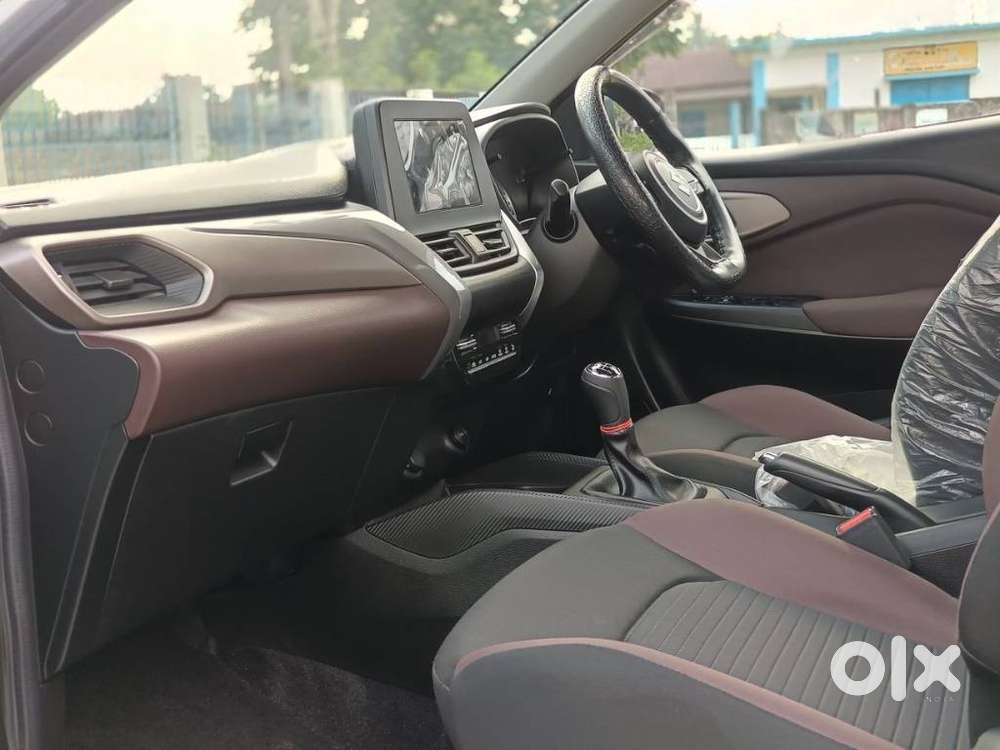Maruti Suzuki Fronx Delta Plus 1.2 Mt, 2025, Petrol